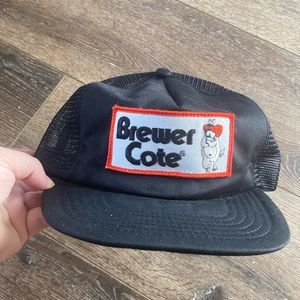 Vintage hat brewer‎ cote